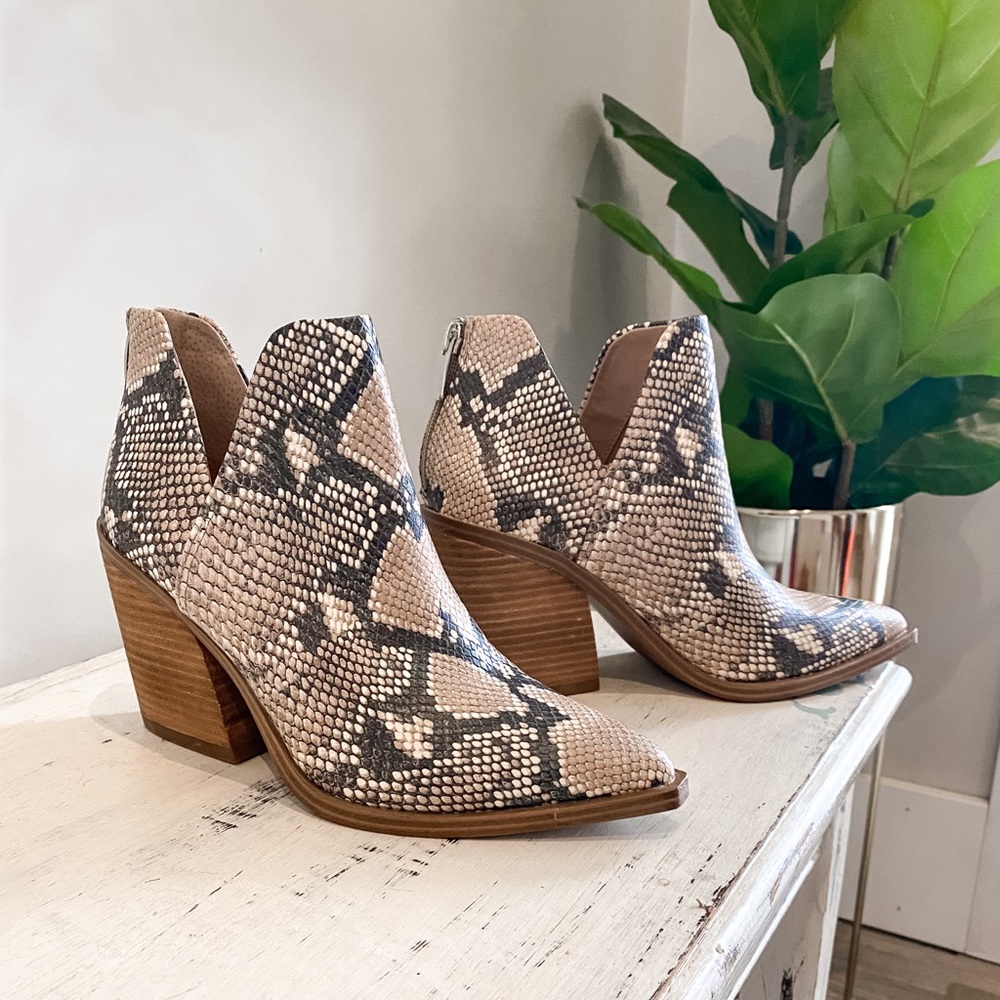 Steve Madden Alyse Snake Skin Booties